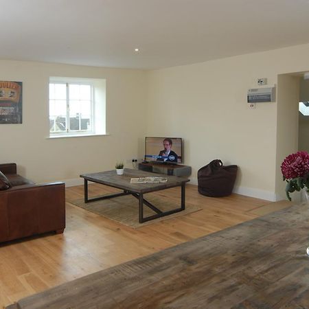 Unicorn Aparthotel Suites Stow-on-the-Wold Ngoại thất bức ảnh