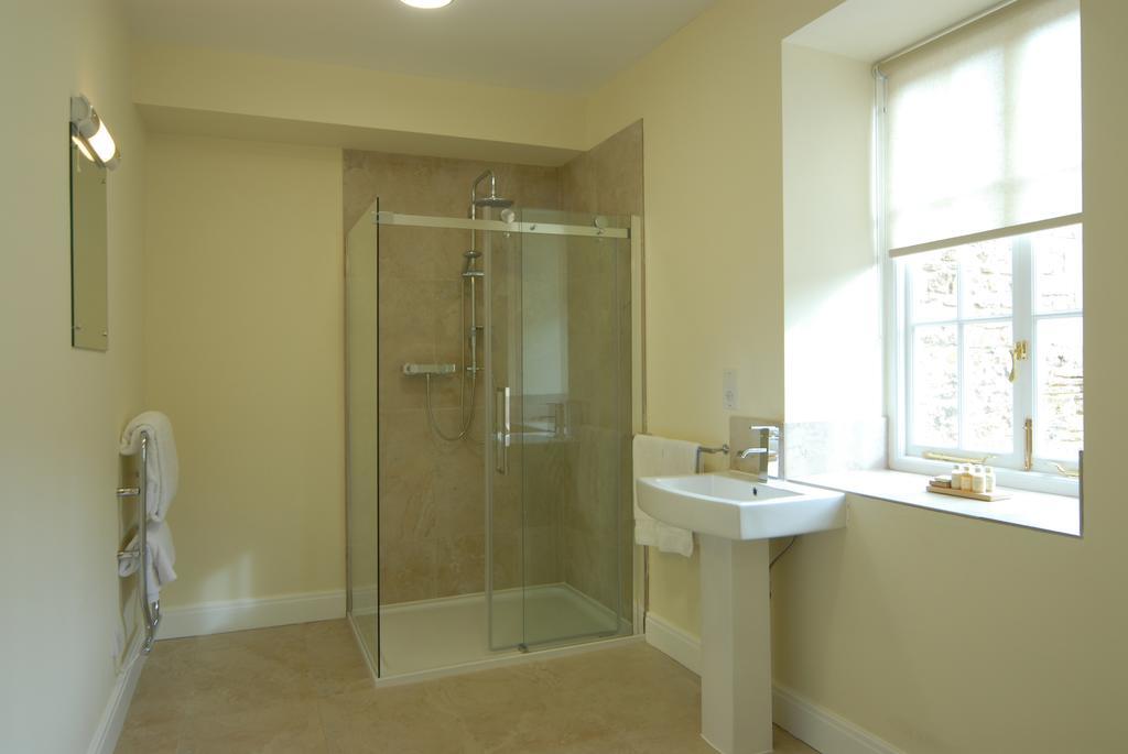 Unicorn Aparthotel Suites Stow-on-the-Wold Ngoại thất bức ảnh